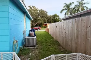 10357 Kumquat Ln, Seminole, FL 33772 - Photo 19
