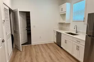 2711 W North B St, Tampa, FL 33609 - Photo 19