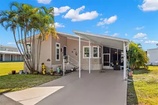624 Mt Piney Ave NE, Saint Petersburg, FL 33702 - Photo 1