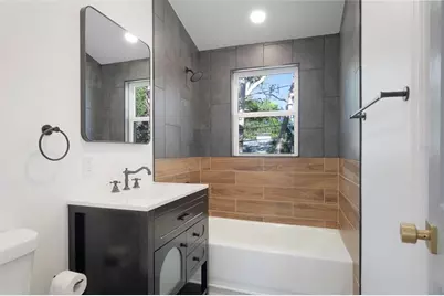 2230 E Harbor Drive S, Saint Petersburg, FL 33705 - Photo 17