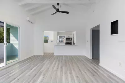 2230 E Harbor Drive S, Saint Petersburg, FL 33705 - Photo 3