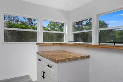 2230 E Harbor Drive S, Saint Petersburg, FL 33705 - Photo 9