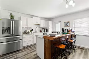 2415 51st St N, Saint Petersburg, FL 33710 - Photo 15