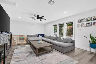 1002 N Florida Avenue, Tarpon Springs, FL 34689 - Photo 11