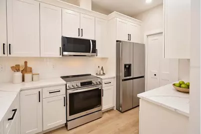 4308 W Gray Street #4, Tampa, FL 33609 - Photo 9