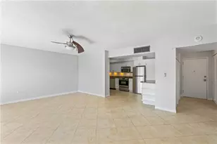 2401 Bayshore Blvd, Tampa, FL 33629 - Photo 9
