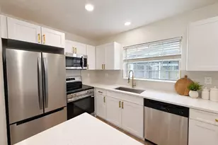 4558 25th Ave N, Saint Petersburg, FL 33713 - Photo 9