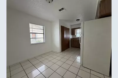 4851 16th Street, Zephyrhills, FL 33542 - Photo 9