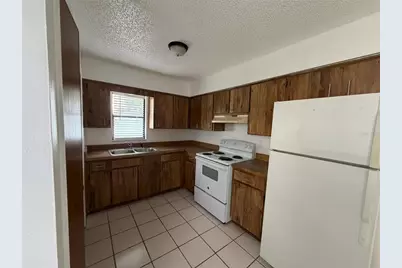 4851 16th Street, Zephyrhills, FL 33542 - Photo 7