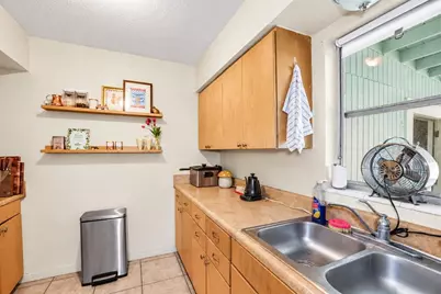 173 38th Avenue SE, Saint Petersburg, FL 33705 - Photo 15