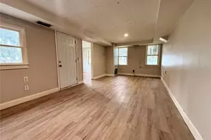 5629 19th St, Zephyrhills, FL 33542 - Photo 5