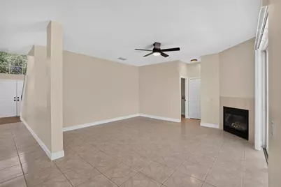 9110 Rockrose Drive, Tampa, FL 33647 - Photo 11