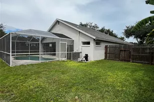 27606 Sky Lake Cir, Wesley Chapel, FL 33544 - Photo 7