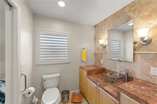 3377 Springmill Cir, Sarasota, FL 34239 - Photo 27