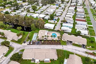 852 Oxford Ct, Dunedin, FL 34698 - Photo 33
