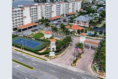 17735 Gulf Boulevard #306, Redington Shores, FL 33708 - Photo 3