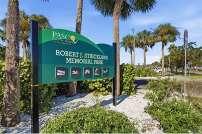 12912 1st Isle, Hudson, FL 34667 - Photo 37