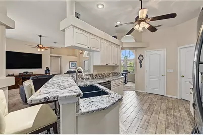 24415 Rolling View Court, Lutz, FL 33559 - Photo 7