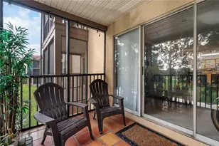 2400 Feather Sound Dr, Clearwater, FL 33762 - Photo 23
