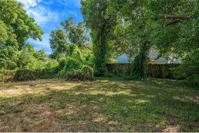 1703 E New Orleans Avenue, Tampa, FL 33610 - Photo 31