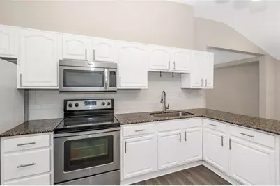 1703 E New Orleans Avenue, Tampa, FL 33610 - Photo 13