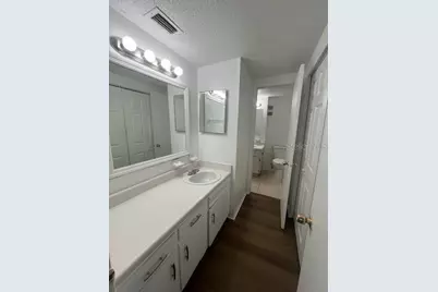7511 Presley Place #102, Tampa, FL 33617 - Photo 9