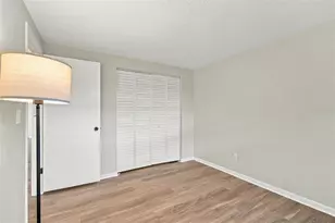 1232 18th Ave SW, Largo, FL 33778 - Photo 13