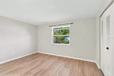 1232 18th Avenue SW, Seminole, FL 33778 - Photo 9