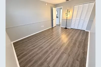 5060 76th Avenue N #111, Pinellas Park, FL 33781 - Photo 17