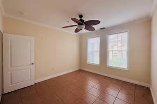 2755 Via Capri, Clearwater, FL 33764 - Photo 9