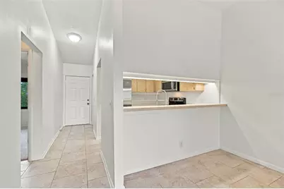 729 83rd Avenue N #204, Saint Petersburg, FL 33702 - Photo 11