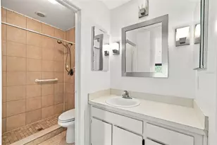 729 83rd Ave N, Saint Petersburg, FL 33702 - Photo 19