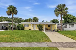 4000 Indianapolis St NE, Saint Petersburg, FL 33703 - Photo 1