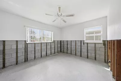 4000 Indianapolis Street NE, Saint Petersburg, FL 33703 - Photo 11