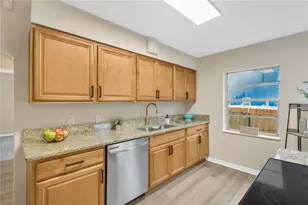 702 E Broad St, Tampa, FL 33604 - Photo 3