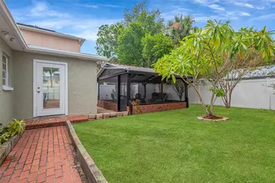 3501 W Price Avenue, Tampa, FL 33611 - Photo 15