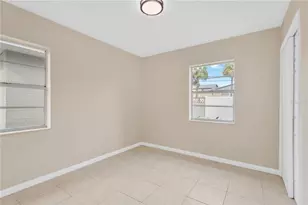 3501 W Price Ave, Tampa, FL 33611 - Photo 21