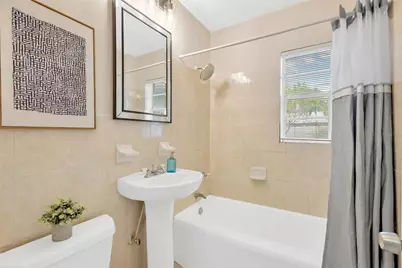3501 W Price Avenue, Tampa, FL 33611 - Photo 11