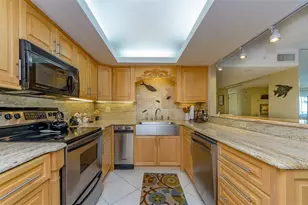 1480 Gulf Blvd, Clearwater, FL 33767 - Photo 9