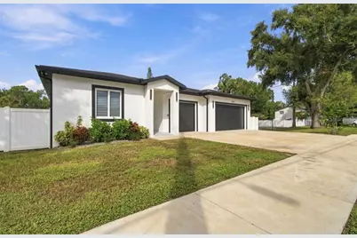 13204 Lake Magdalene Boulevard, Tampa, FL 33618 - Photo 71