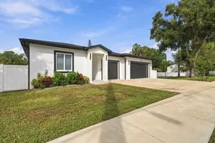 13204 Lake Magdalene Blvd, Tampa, FL 33618 - Photo 71