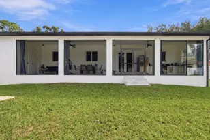 13204 Lake Magdalene Blvd, Tampa, FL 33618 - Photo 59