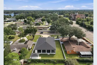 13204 Lake Magdalene Boulevard, Tampa, FL 33618 - Photo 75