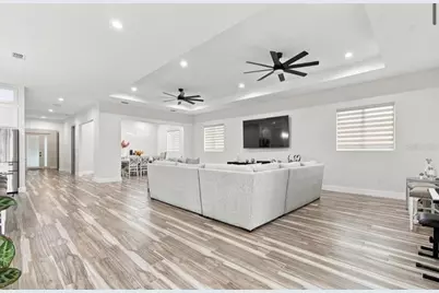 13204 Lake Magdalene Boulevard, Tampa, FL 33618 - Photo 13