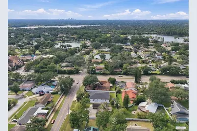 13204 Lake Magdalene Boulevard, Tampa, FL 33618 - Photo 79