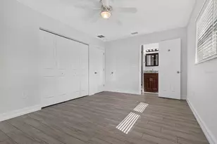 5631 4th St S, Saint Petersburg, FL 33705 - Photo 21