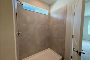9643 Summers Cay Cir, Thonotosassa, FL 33592 - Photo 11