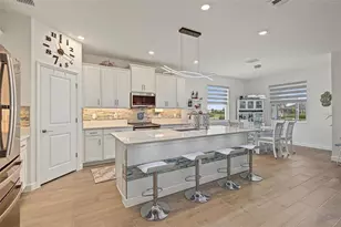 31687 Parkland Bay Wy, San Antonio, FL 33576 - Photo 19