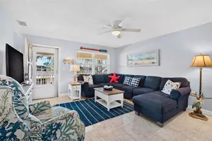 10035 63rd Ave N, Saint Petersburg, FL 33708 - Photo 5