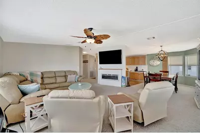 119 E Saint Johns Way, Apollo Beach, FL 33572 - Photo 17